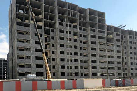 بنیاد مسکن شاهین شهر و مسئولیت‌گریزی در پروژه 920 واحدی